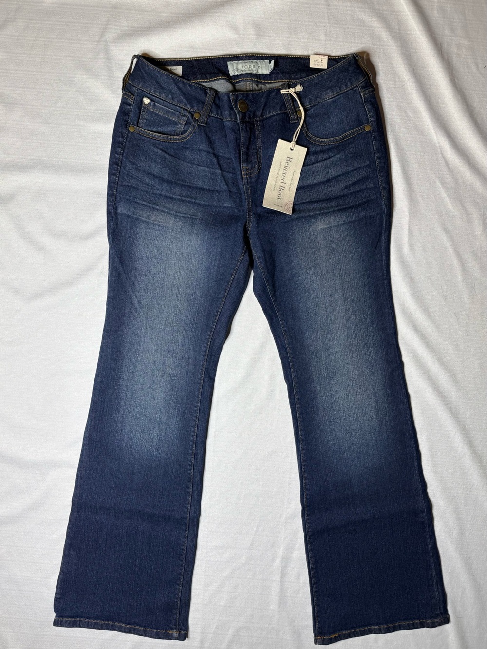 Torrid NWT Women's Denim Jeans Relaxed Boot Dark Wash Size 10 Short